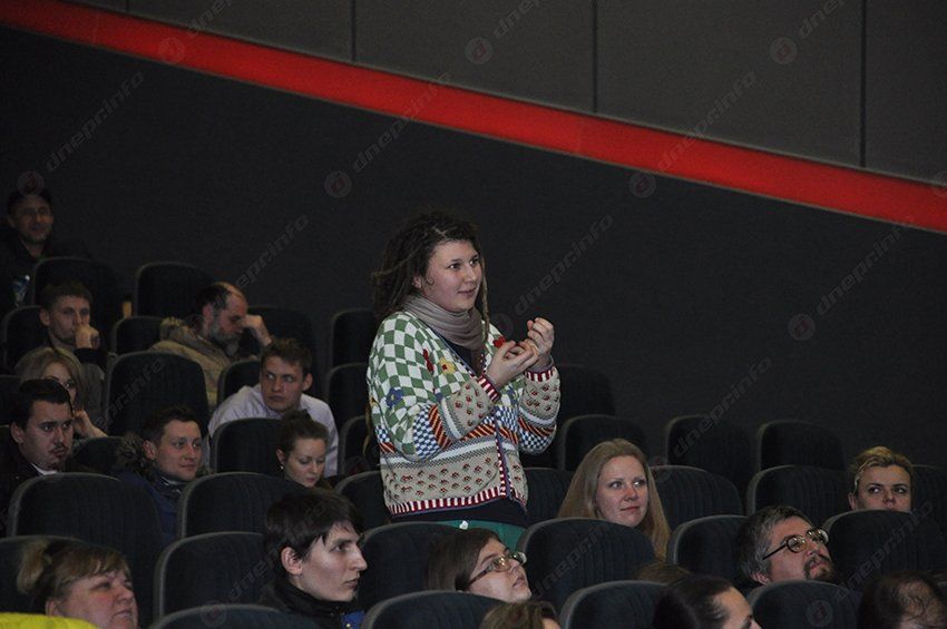 «Сильнее, чем оружие»: В Днепропетровске состоялась премьера фильма о революции и войне