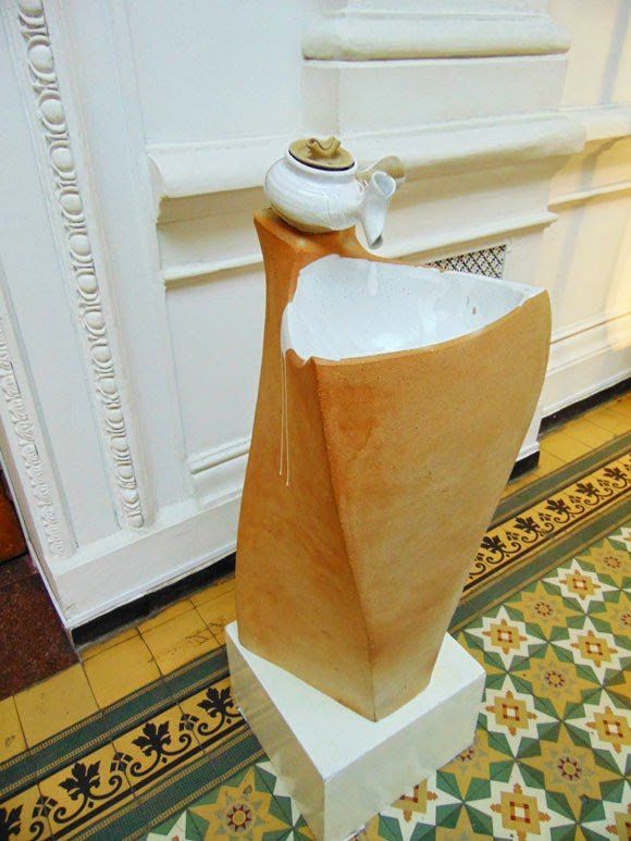 В Днепропетровске открылась выставка керамики