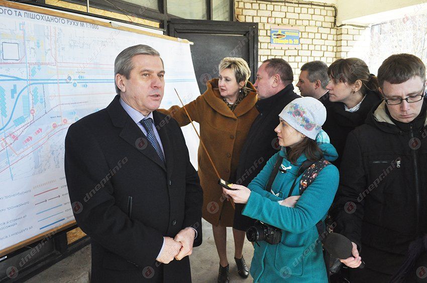 В Днепропетровске обустроят остановку для 13 автобусных маршрутов