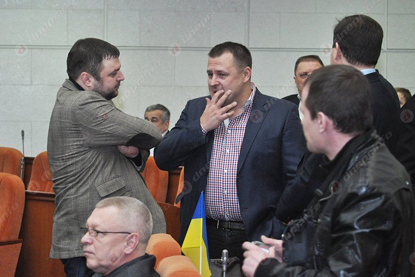 Народные депутаты Филатов, Денисенко и Куприй обвинили Романенко в разгоне Евромайдана