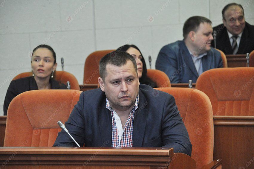 Народные депутаты Филатов, Денисенко и Куприй обвинили Романенко в разгоне Евромайдана