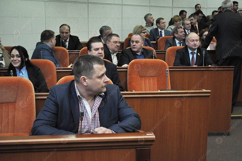 Народные депутаты Филатов, Денисенко и Куприй обвинили Романенко в разгоне Евромайдана