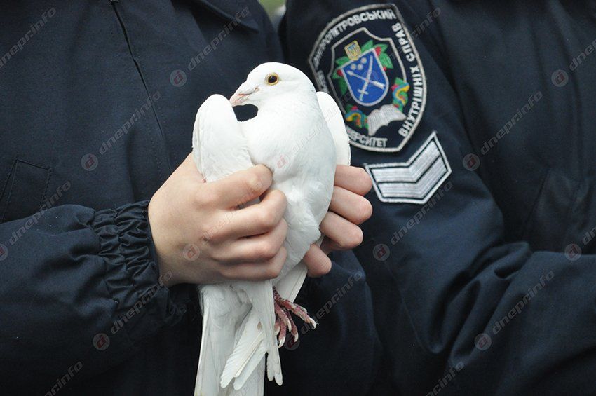 В Днепропетровске официально открыли монумент в честь погибших бойцов АТО