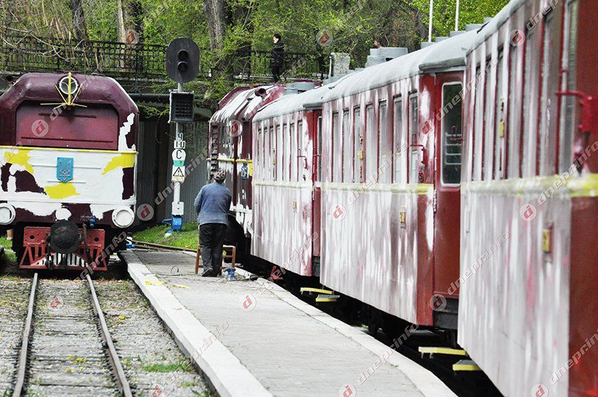 1 мая жители Днепропетровска смогут бесплатно покататься на детской железной дороге