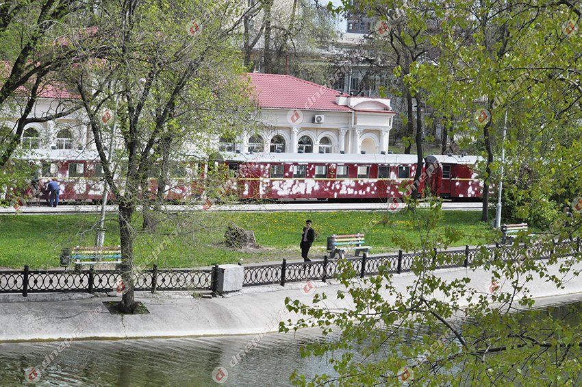 1 мая жители Днепропетровска смогут бесплатно покататься на детской железной дороге