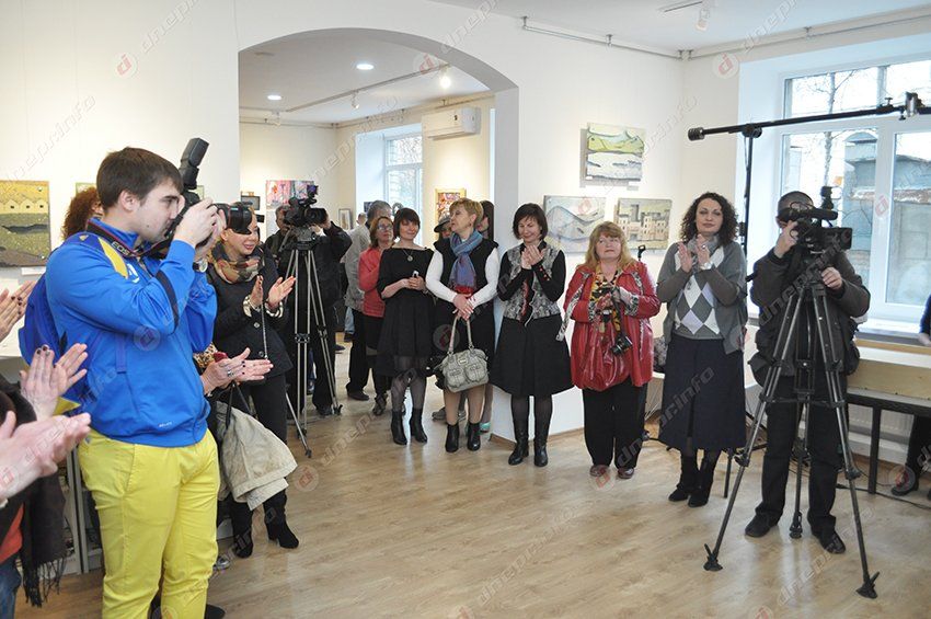 В Днепропетровске показали выставку работ художников-переселенцев