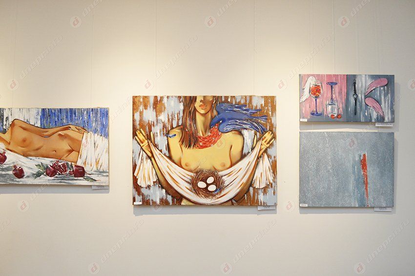 В Днепропетровске показали выставку работ художников-переселенцев