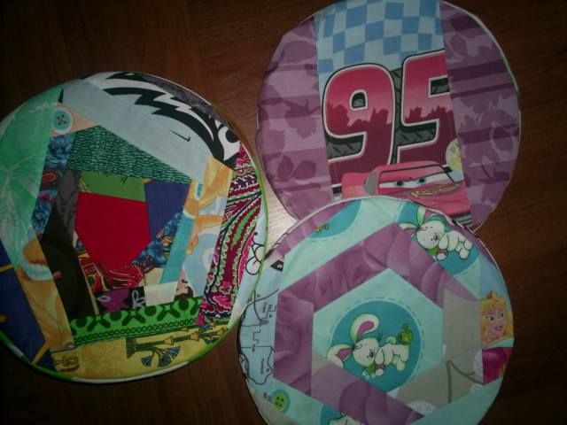 Днепропетровские золушки из Швейного батальона продолжают радовать защитников пестрым нижним бельем