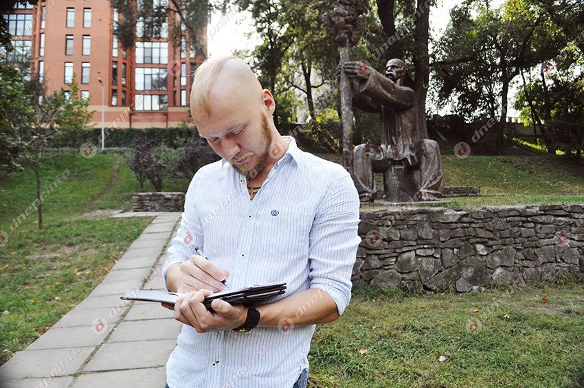 Константин Рафальский, фронтмен группы «НАТОЛІЧ»: «Главное не врать людям, которые тебя окружают, и для которых ты поешь»