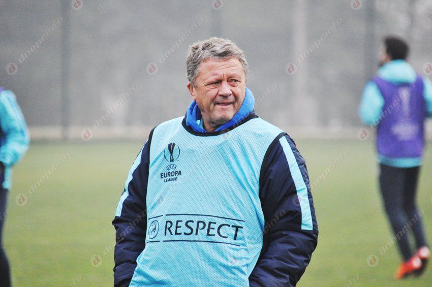 Показать все, что скрыто: «Днепр» провел открытую тренировку перед матчем с «Русенборгом»