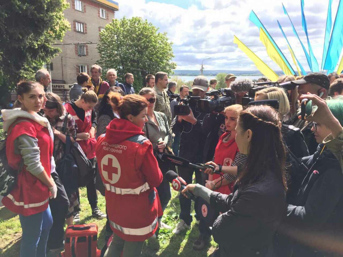 ^79D8611958065F80F96A527D8A6AD9A59418AD9579914FDD79^pimgpsh_fullsize_distr