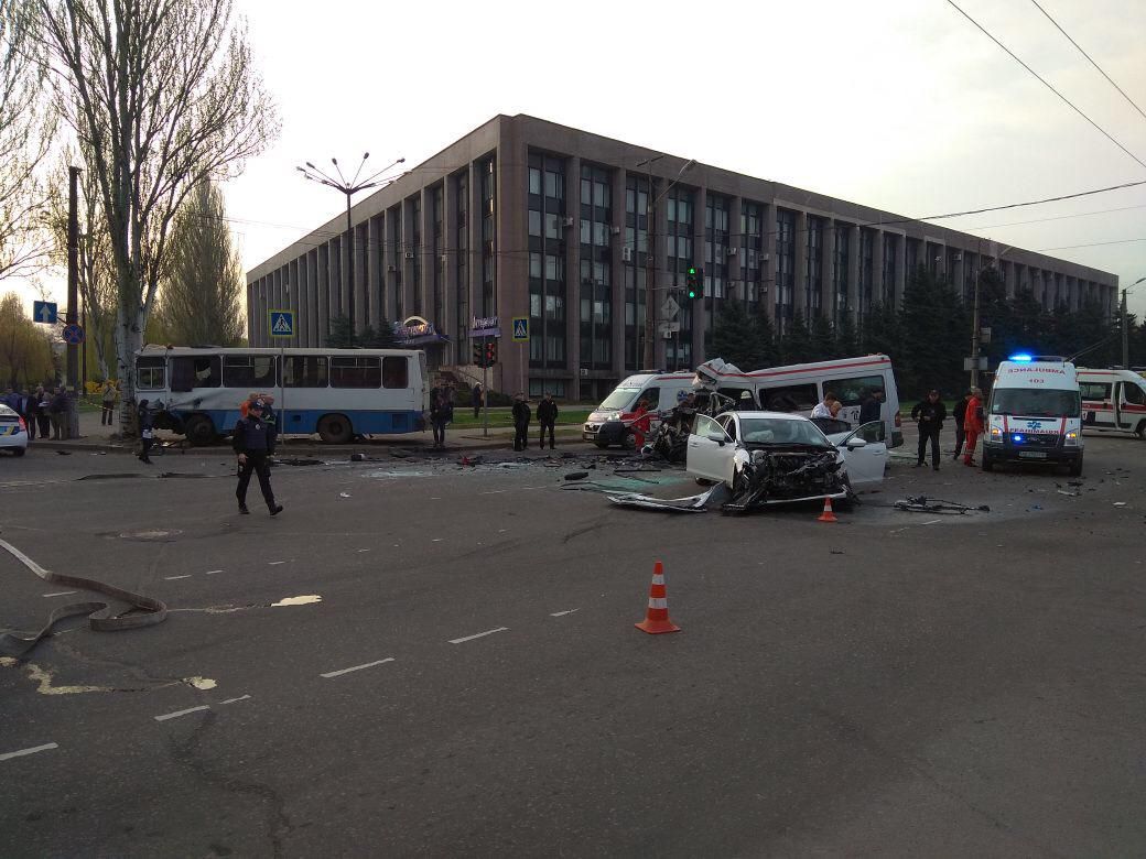 0-02-04-fc9a257e397c9f497e719b9d306fb0631696ec0319b9a82616b7cdc093f847bf_full