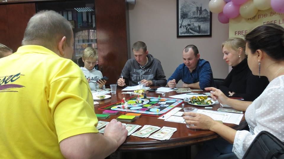 Лучший CashFlow в Днепре предлагает родителям весело провести время с детьми