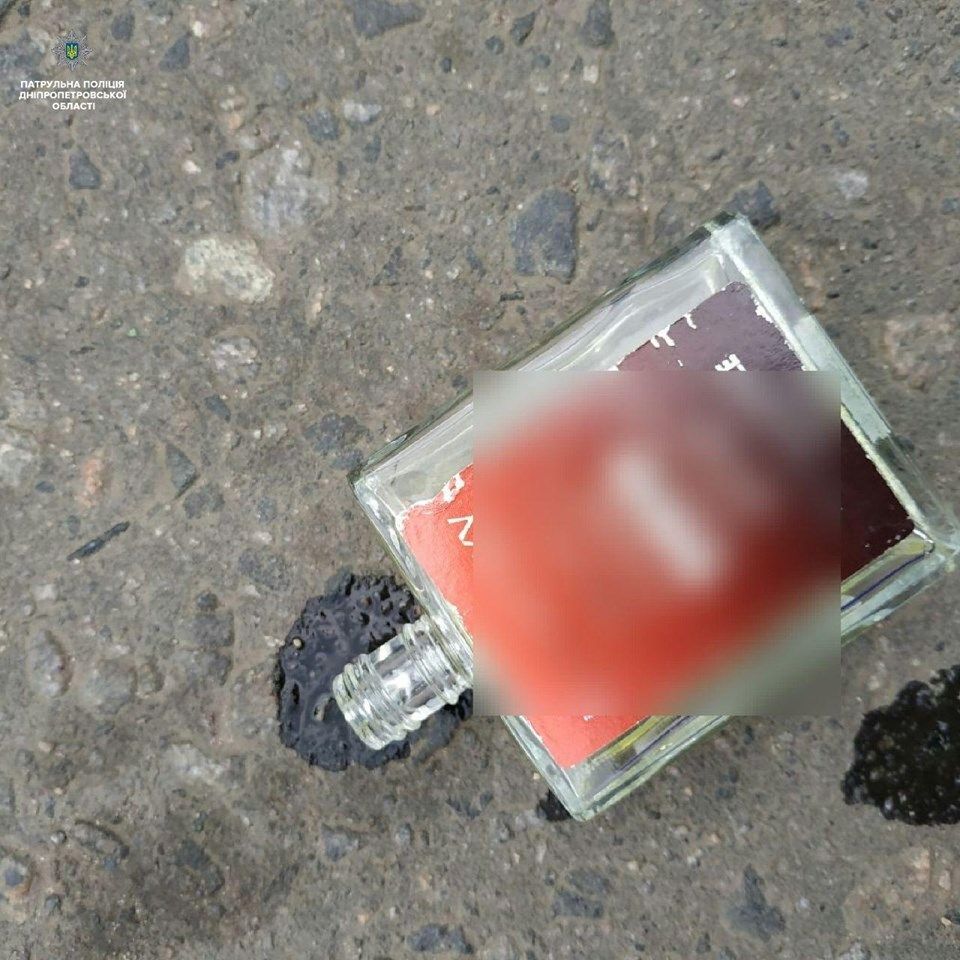 Мужчина напился лосьона после бриться в центре города и упал в обморок. Новости Днепра