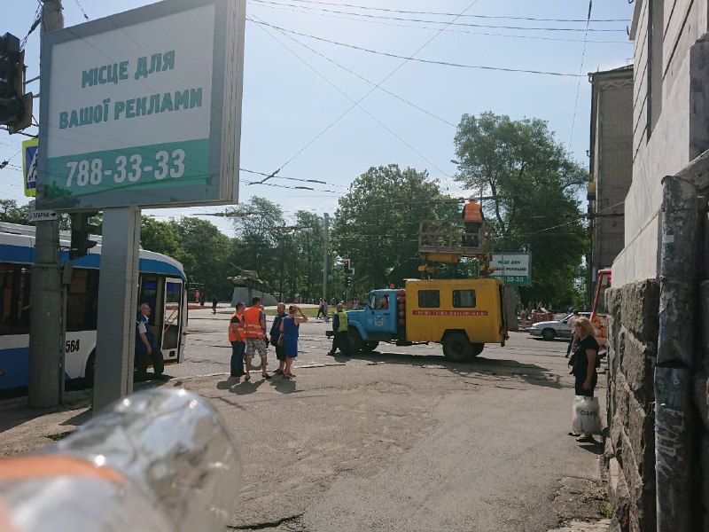 Из-за аварии в Днепре не ходит электротранспорт. Новости Днепра
