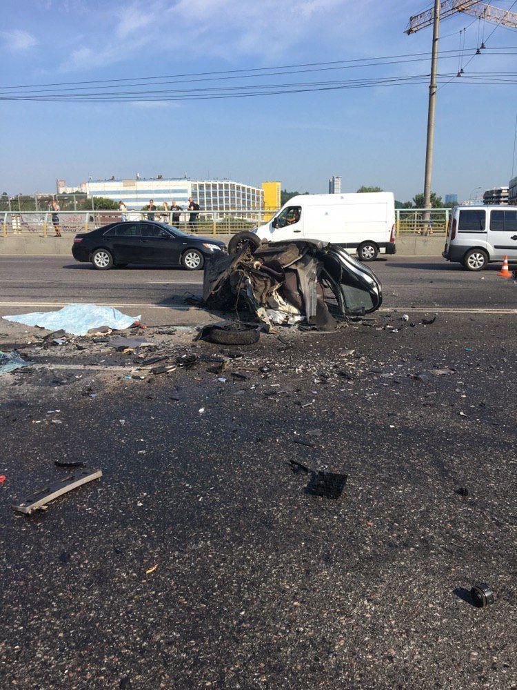 Смертельное ДТП: четверо погибли и трое пострадали. Новости Украины