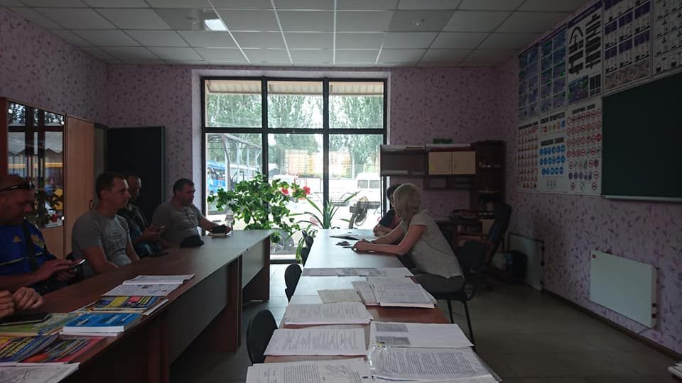 Водитель оскорбил мать погибшего АТОшника: в наказание виновника отправят в музей. Новости Днепра