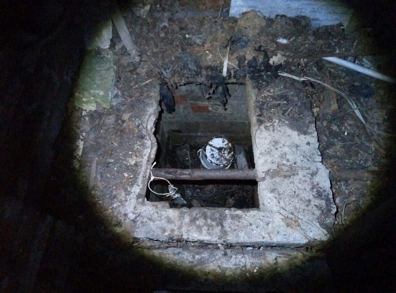 Спасатели оказали помощь мужчине, упавшему в колодец. Новости Днепра