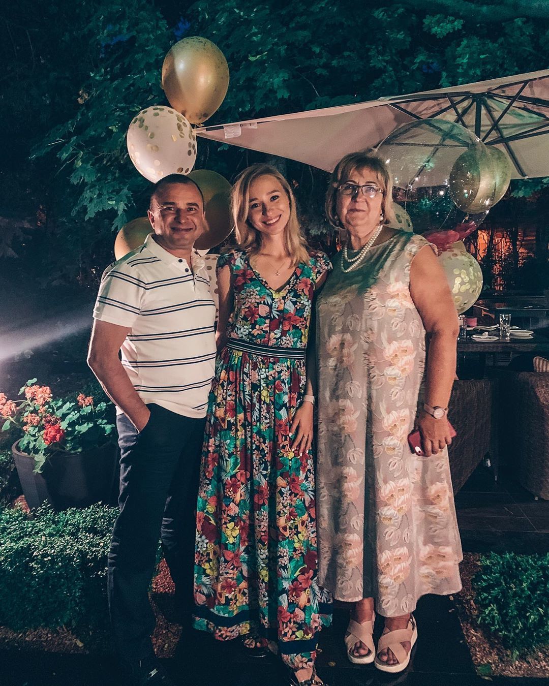 Виктор Павлик ушёл от жены к 25-летней девушке из Днепра: что она говорит об их романе. Новости Украины