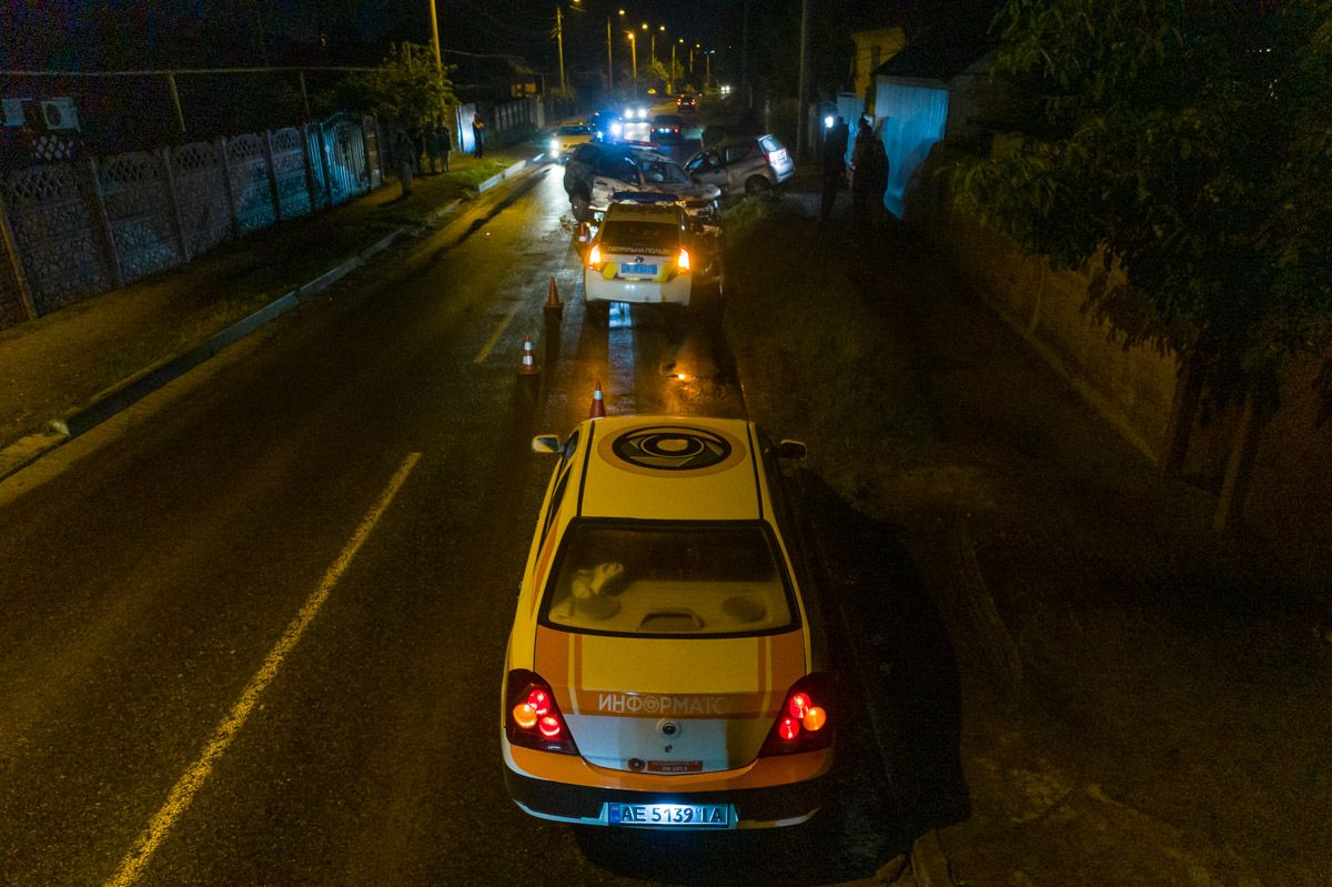 В Днепре авто охраны попало в ДТП: есть пострадавшие