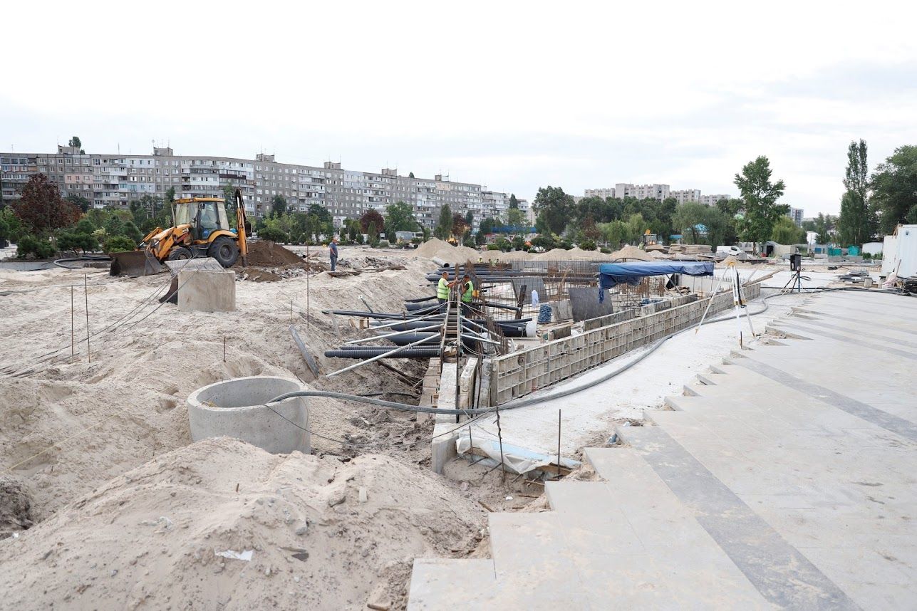 Делаем на долгие годы Борис Филатов рассказал, когда откроется сквер Прибрежный в Днепре