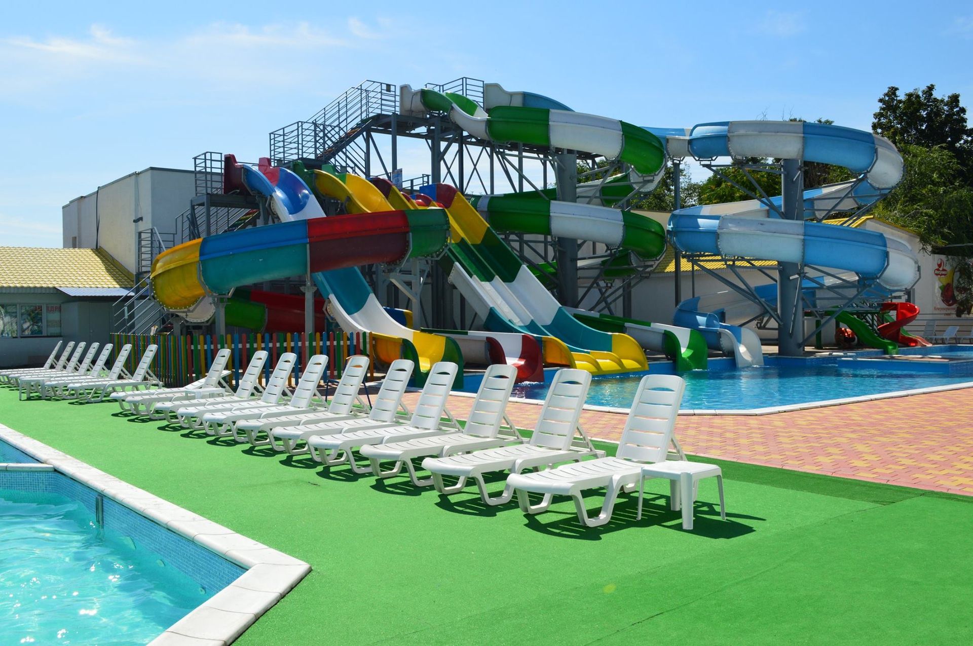 Аквабатл: обзор аквапарков Днепра. Новости Днепра