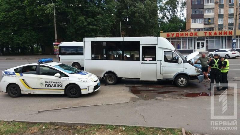 Маршрутка с людьми угодила в ДТП. Новости Днепропетровщины