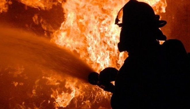 Загорелся жилой дом: понадобилось 2 бригады спасателей. Новости Днепра