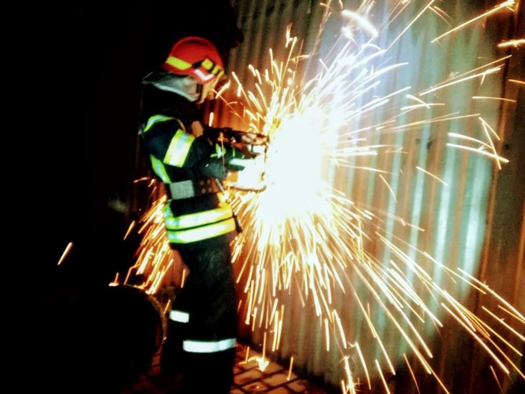 5 пожарных бригад и несколько часов борьбы с огнем: крупное возгорание в регионе. Новости Днепра