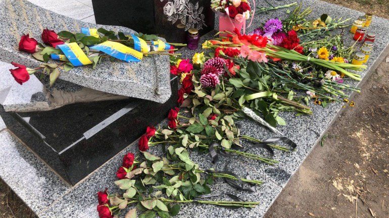 На Днепропетровщине водители почтили память известного украинского музыканта