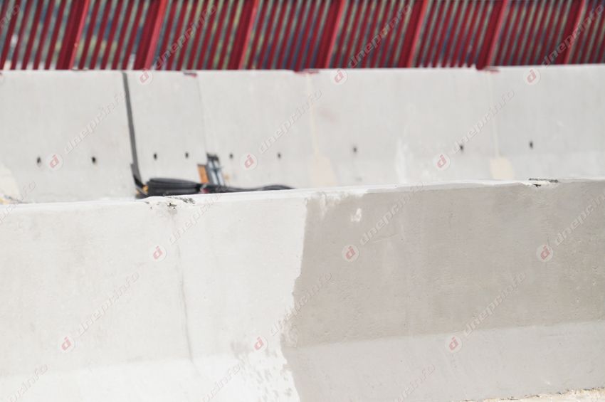 2 недели спустя: как Новый мост выглядит сейчас (ФОТО, ПОДРОБНОСТИ) https://dnepr.info/news/2-nedeli-spustya-kak-novyj-most-vyglyadit-sejchas/?utm_source=FacebookTD&utm_medium=news&utm_campaign=Facebook