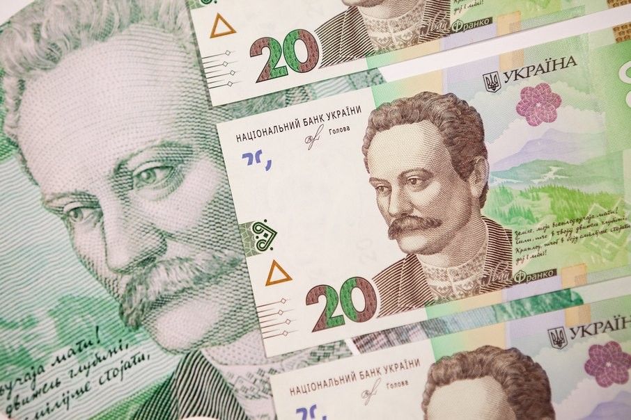 Курс валют на 2 августа: гривна резко обвалилась. Новости Днепра