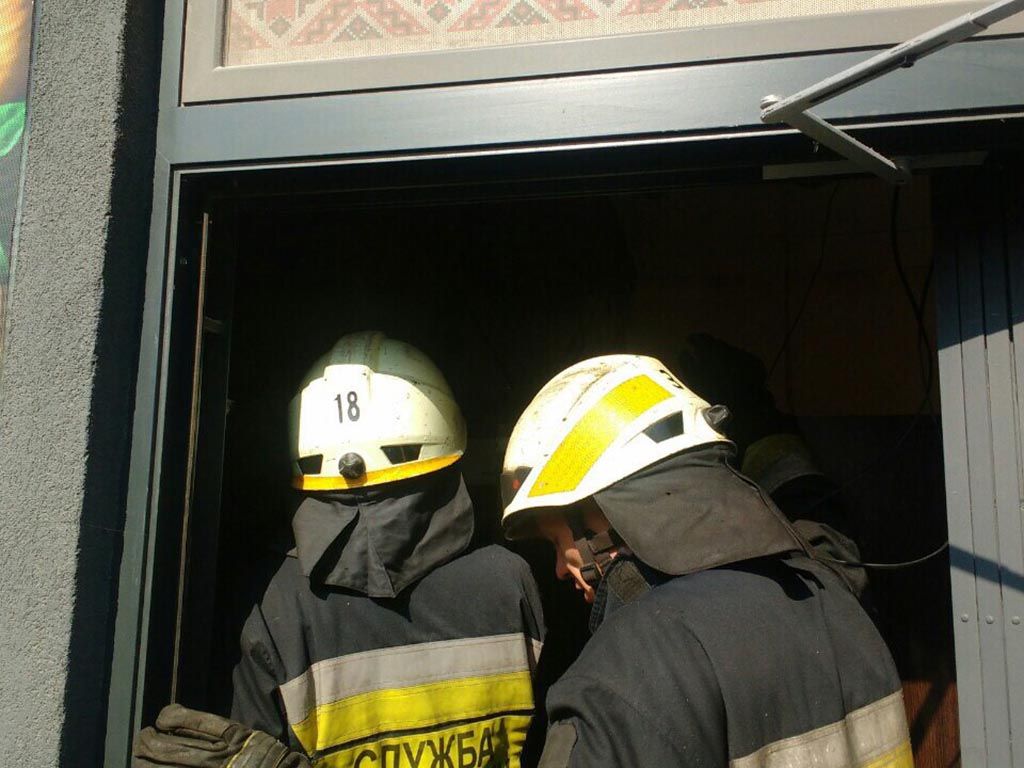 Торговый киоск охватило огнем: подробности. Новости Днепра