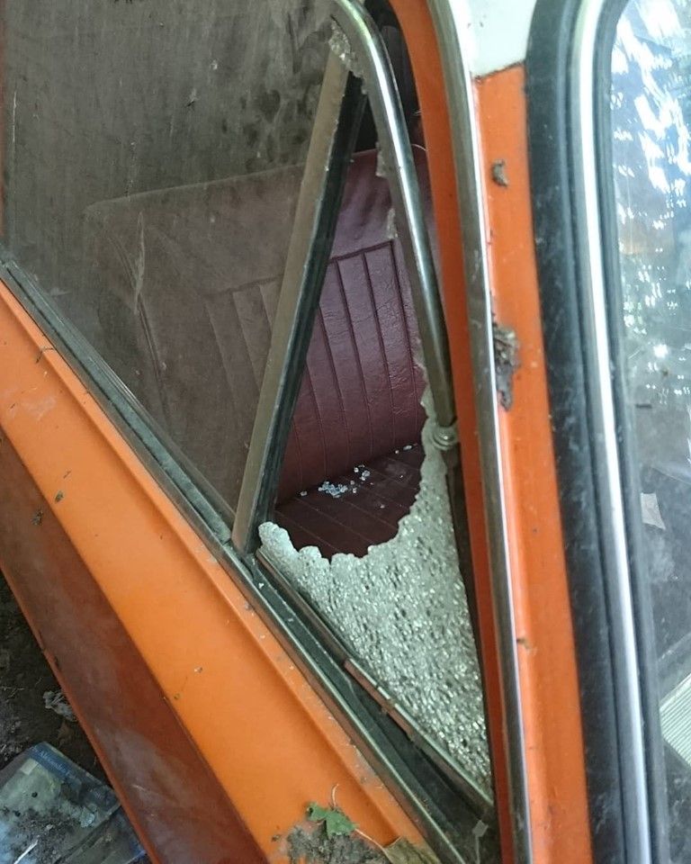 «Не могу понять, кому я насолил»: хулиганы разбили машину Тонконогого. Новости Днепра