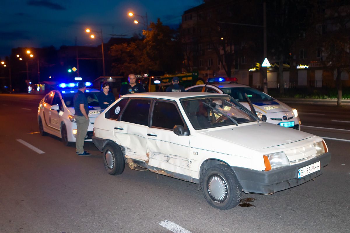 В Днепре происходила погоня за угнанным авто. Новости Днепра