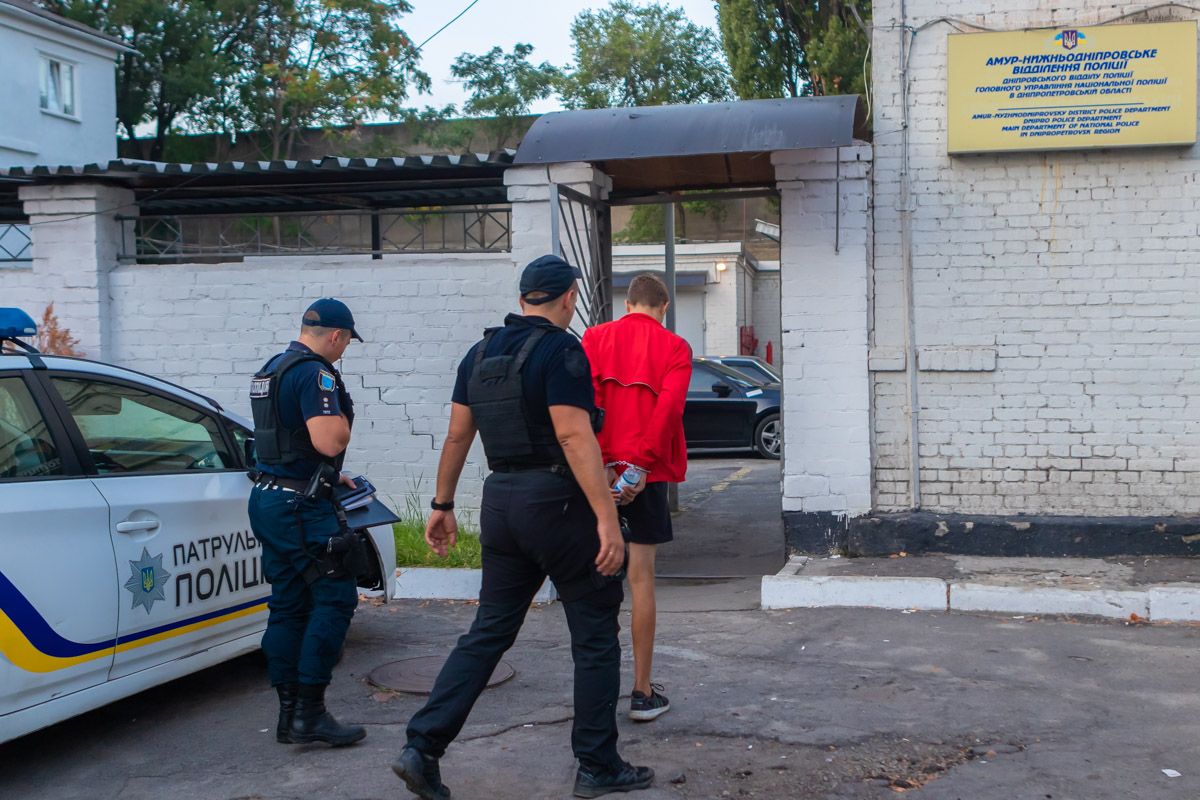 В Днепре происходила погоня за угнанным авто. Новости Днепра