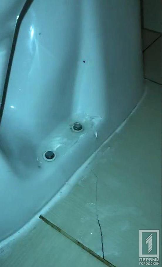 «Затопило фекалиями»: канализационные стоки заполонили квартиру женщины. Новости Днепра