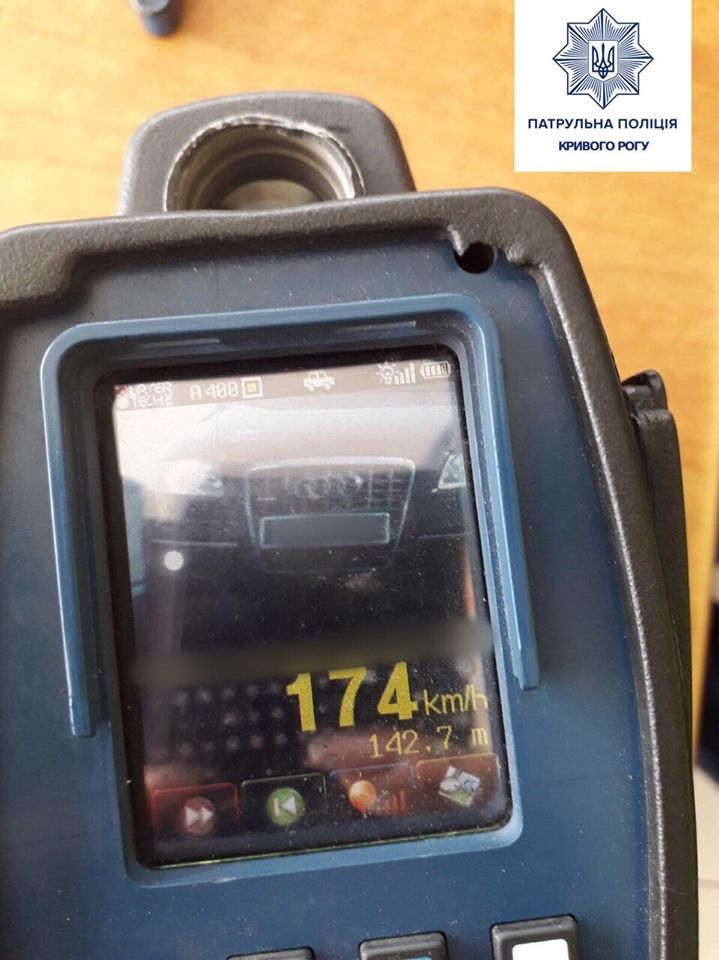 174 километра в час: пьяный водитель устроил гонки на трассе. Новости Днепра