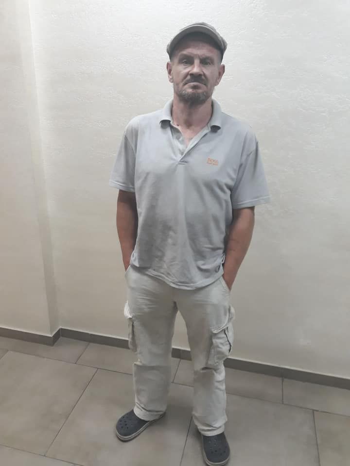 «Украли пекинеса и телефон»: днепрянку ограбил «авторитет в кроксах». Новости Днепра