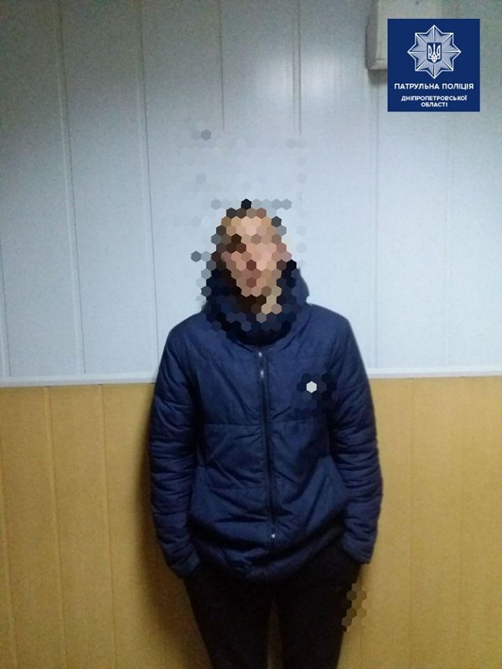 Докурились: четверо подростков в беспамятстве «валялись» посреди двора. Новости Днепра