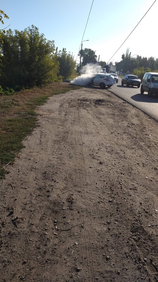 Стало известно о водителе-герое и водителе-нарушителе. Новости Днепра