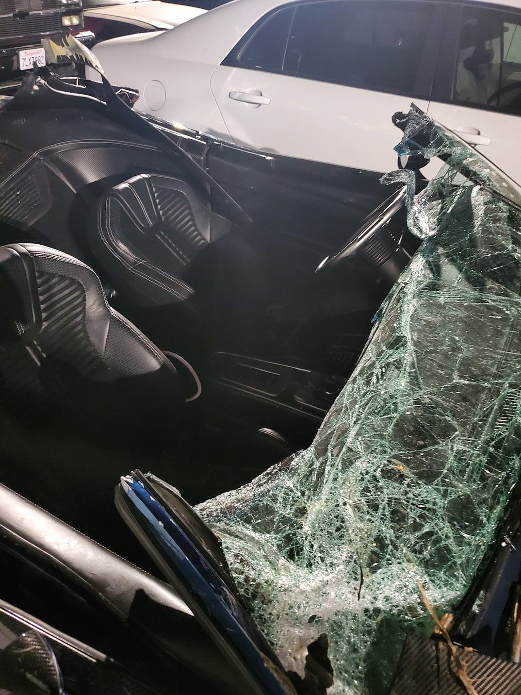 Популярный голливудский актер попал в аварию: подробности