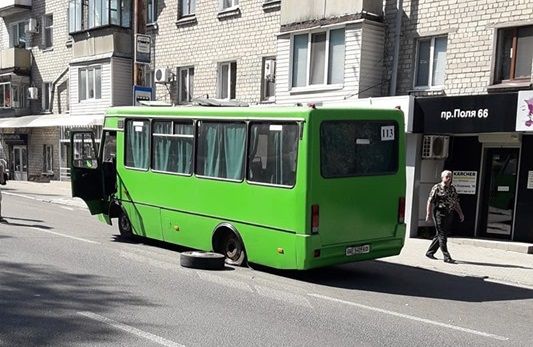 У маршрутки в Днепре отвалилось колесо. Новости Днепра