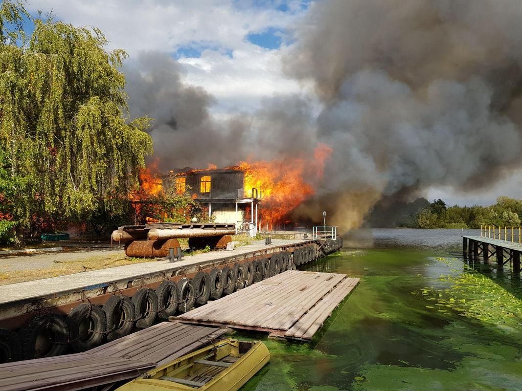 Масштабный пожар на Набережной Днепра: что известно. Новости Днепра