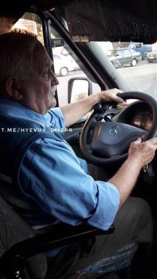 «Я сейчас остановлю и ты выйдешь!»: маршрутчик угрожал пассажирке из-за замечания. Новости Днепра