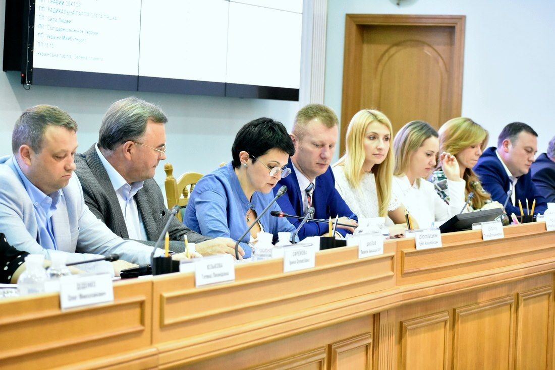 На заседании Верховной Рады приняли решение о досрочном роспуске ЦИК.. Новости Украины