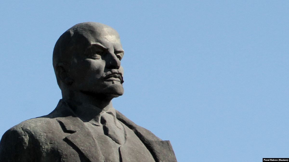 В Днепре убрали «последнего Ленина». Новости Днепра