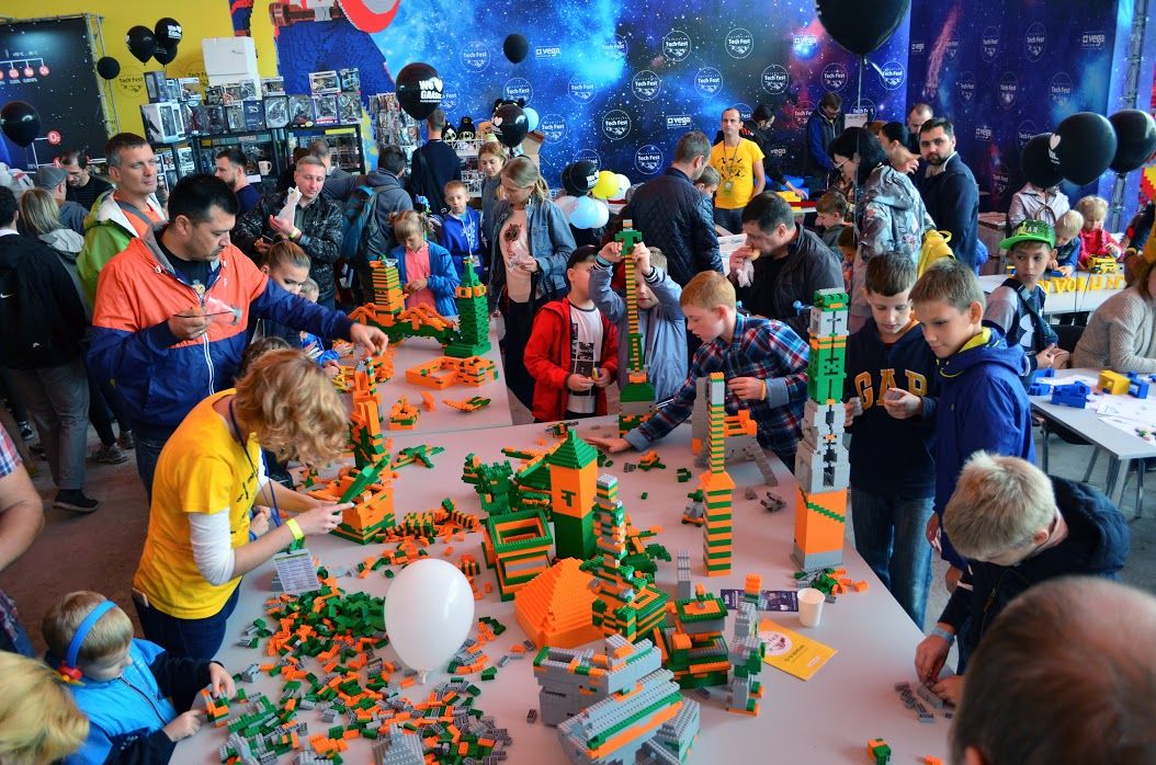 Роботы-рокеры из Берлина и передовые технологии для образования - ТОП причин посетить главное инженерное шоу страны Interpipe TechFest