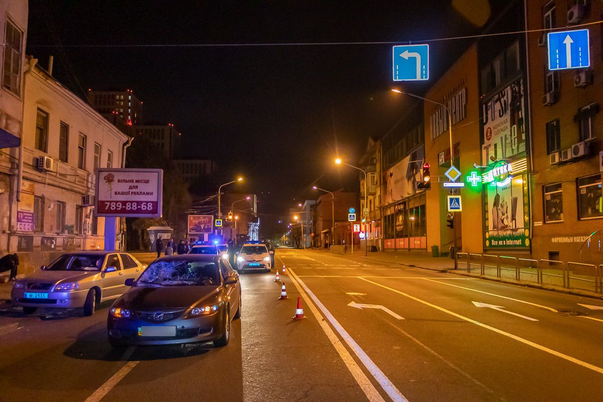 «Лобовое стекло вдребезги»: в Днепре авто сбило пешехода. Новости Днепра