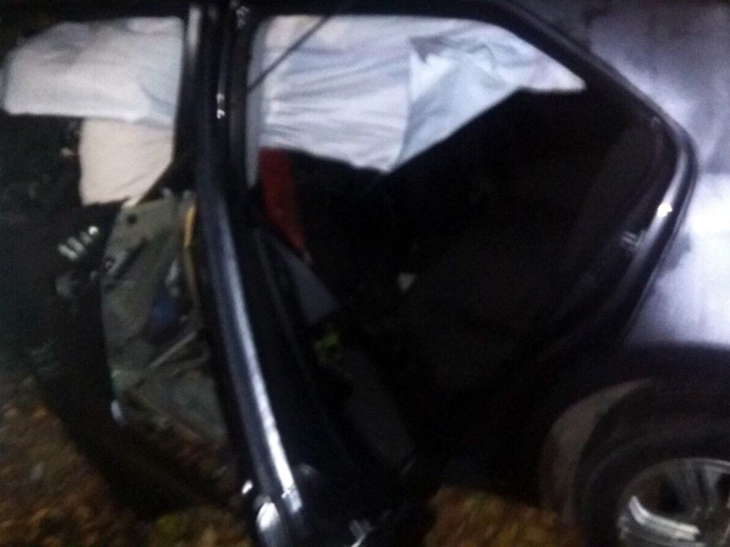 Смертельное ДТП на трассе: водителя вырезали из машины. Новости Днепра